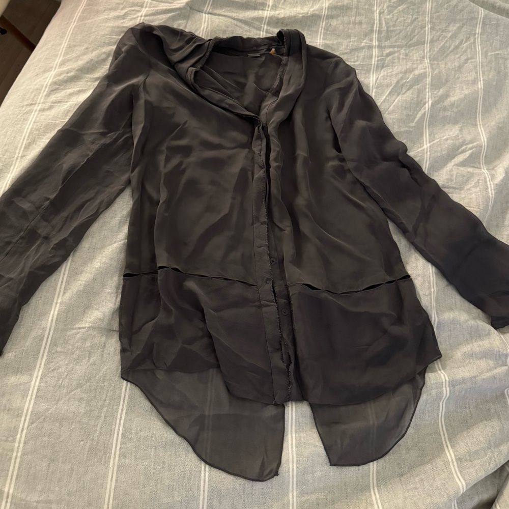 Elie Tahari black blouse